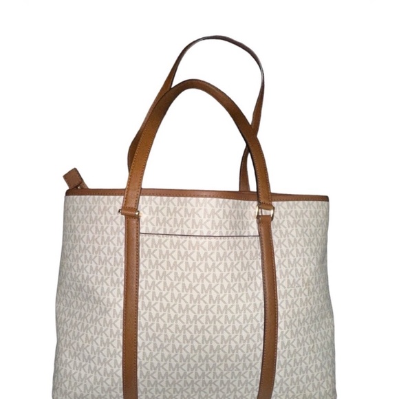 Michael Kors Signature Tote - Brown and Cream - Picture 2 of 8